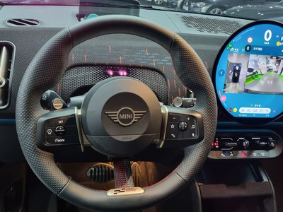 MINI COUNTRYMAN - 10