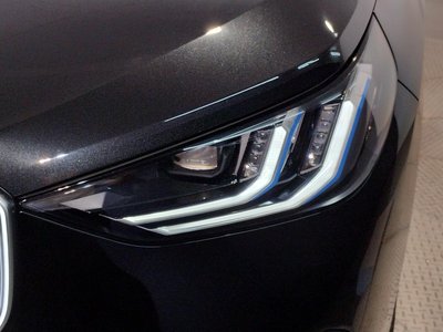 2025 BMW X3 — миниатюра 28
