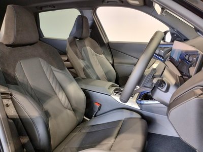 2025 BMW X3 — миниатюра 40