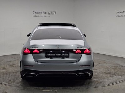 MERCEDES-BENZ E-CLASS - 3