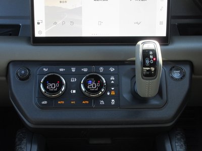 صورة مصغرة 76 لـ 2025 LAND Rover DEFENDER