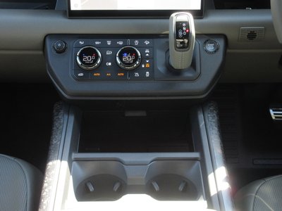 صورة مصغرة 75 لـ 2025 LAND Rover DEFENDER