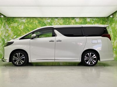 TOYOTA ALPHARD - 2