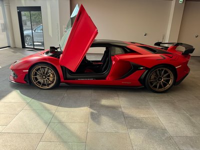 LAMBORGHINI AVENTADOR - 10
