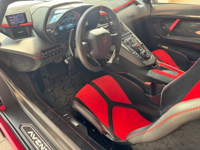 صورة مصغرة 19 لـ 2021 Lamborghini AVENTADOR