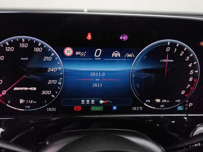 MERCEDES-BENZ E-CLASS - 8