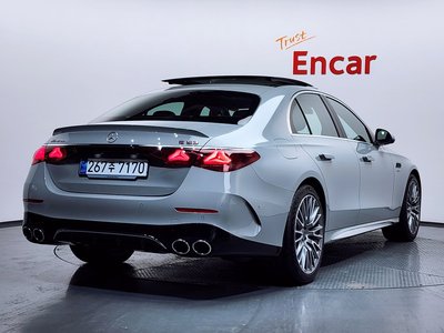 MERCEDES-BENZ E-CLASS - 4