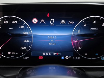 2024 Mercedes-BENZ GLC — миниатюра 11