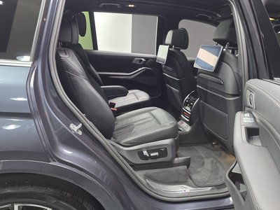 2021 BMW X7 — миниатюра 12