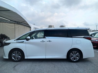 TOYOTA ALPHARD - 3