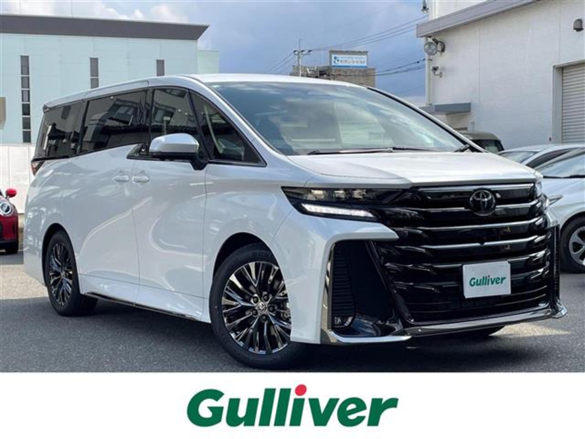 TOYOTA VELLFIRE - View 1