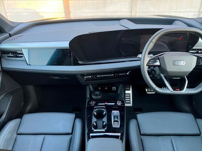 2025 AUDI Q6 E-TRON thumbnail 17
