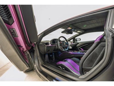 2025 Lamborghini REVUELTO — миниатюра 17