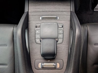 2020 Mercedes-BENZ GLE — миниатюра 25