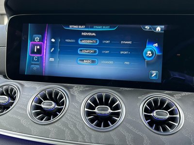 2026 Mercedes-BENZ GT AMG 缩略图 27