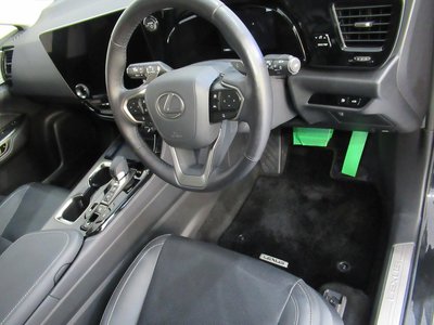 2023 Lexus NX — миниатюра 31