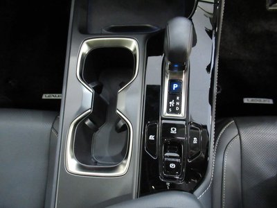 2023 Lexus NX — миниатюра 24