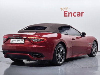 2014 Maserati GRANCABRIO — фото 3