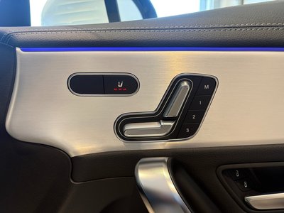 MERCEDES-BENZ CLA - 10