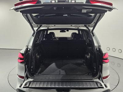 2025 BMW X5 — миниатюра 26