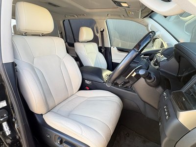 LEXUS LX - 9
