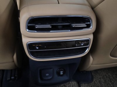 2020 Genesis GV80 — миниатюра 24