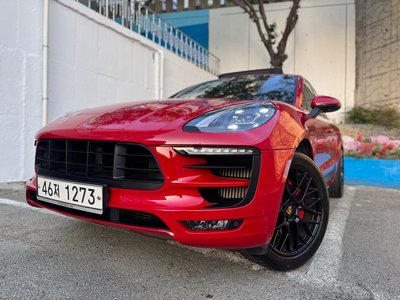 2018 Porsche MACAN 照片 2