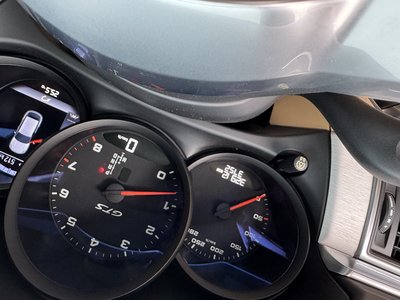 2018 Porsche MACAN thumbnail 18