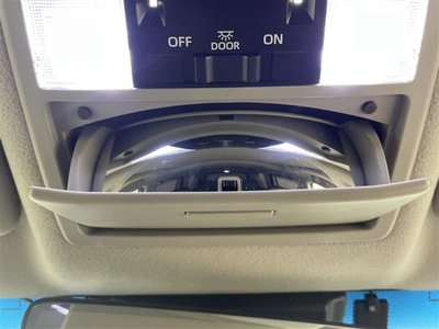 2019 Toyota LAND CRUISER PRADO 缩略图 22