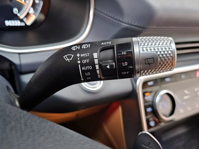 2021 Genesis GV80 thumbnail 16