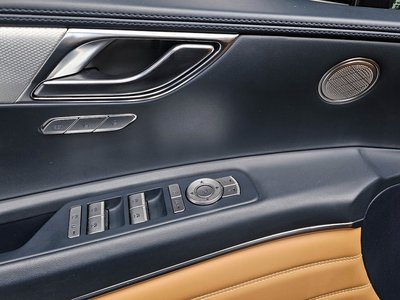 2021 Genesis GV80 thumbnail 14