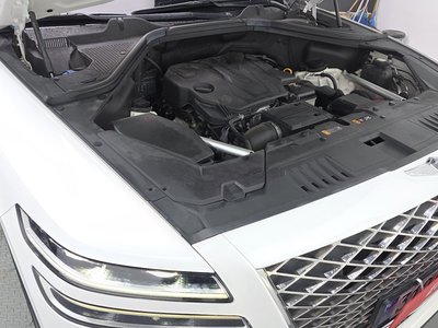 2022 Genesis GV80 photo 7