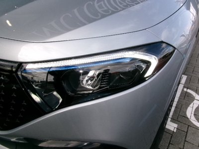 MERCEDES-BENZ EQA - 3