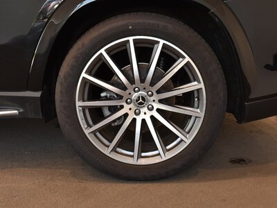 MERCEDES-BENZ GLS - 8