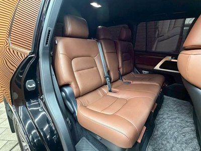 صورة 9 لـ 2016 Toyota LAND CRUISER 200