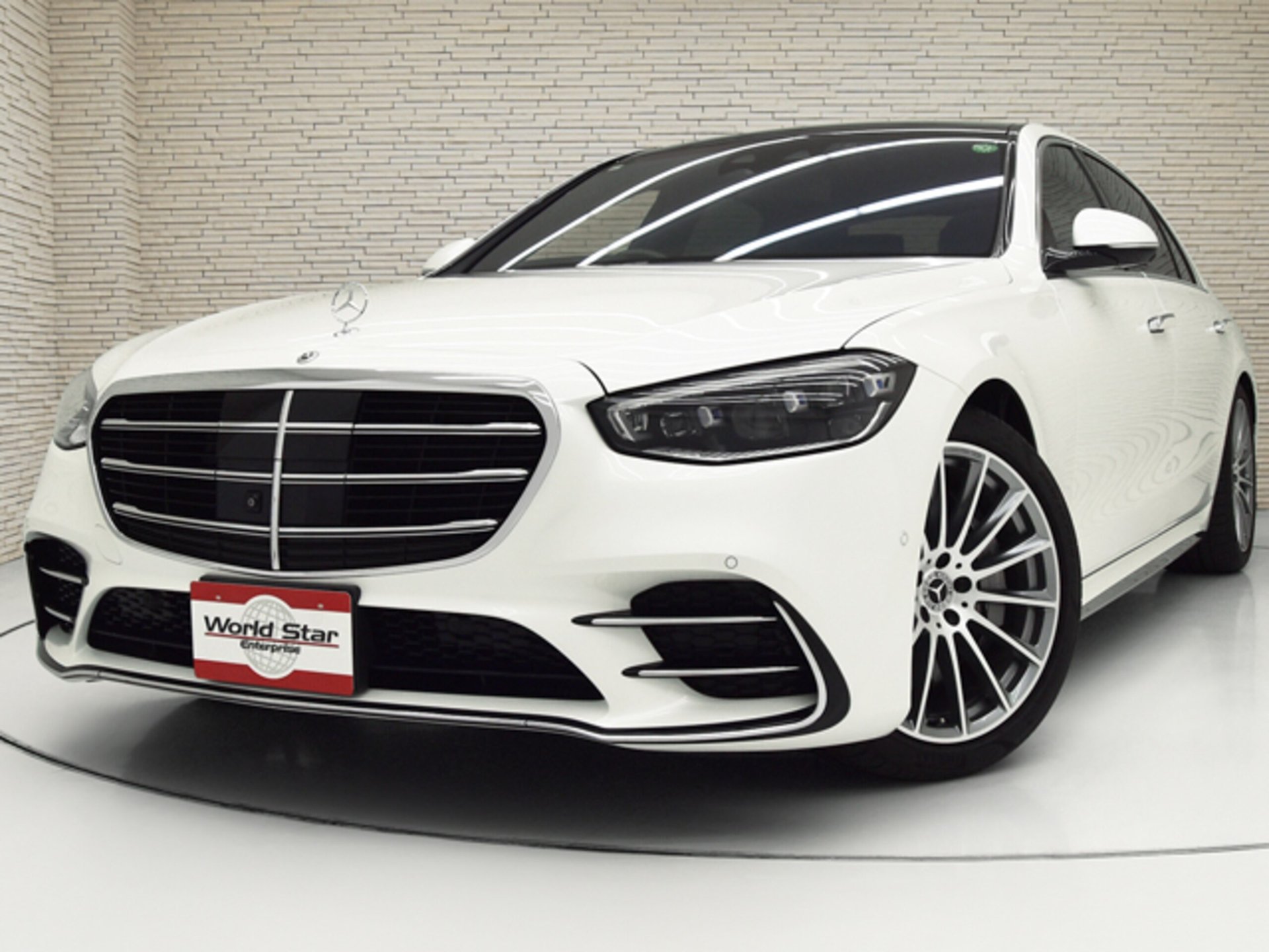 MERCEDES-BENZ S-CLASS - View 1