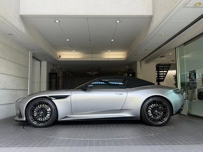 ASTON MARTIN DB12 VOLANTE - 6