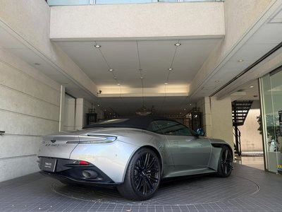 ASTON MARTIN DB12 VOLANTE - 3