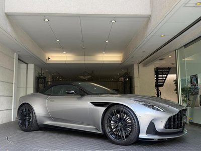 ASTON MARTIN DB12 VOLANTE - 1