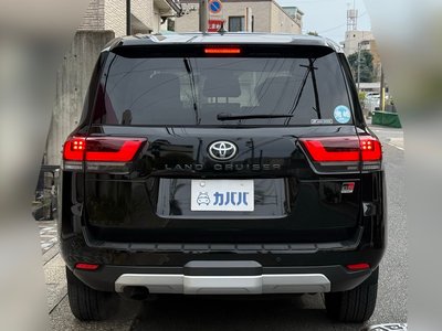 TOYOTA LAND CRUISER 300 - 4