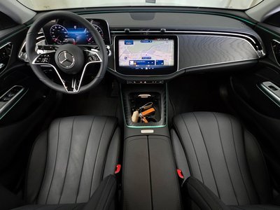 MERCEDES-BENZ E-CLASS - 5