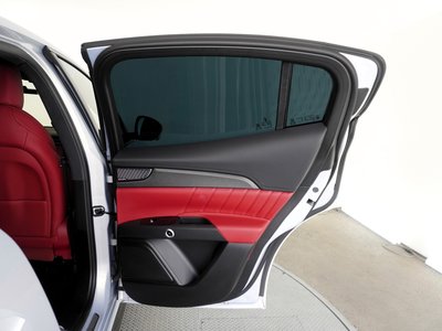 صورة مصغرة 30 لـ 2024 Maserati GRECALE