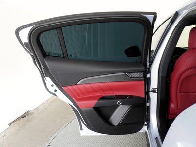 صورة مصغرة 31 لـ 2024 Maserati GRECALE