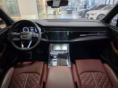 AUDI SQ7 - 4