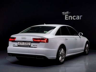AUDI A6 - 4