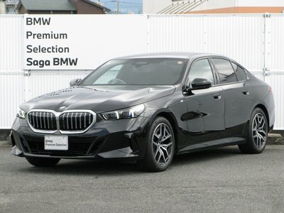 BMW 5 SERIES - 1