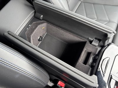 صورة مصغرة 54 لـ 2023 BMW 5 SERIES