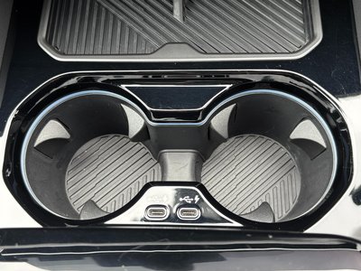 صورة مصغرة 52 لـ 2023 BMW 5 SERIES