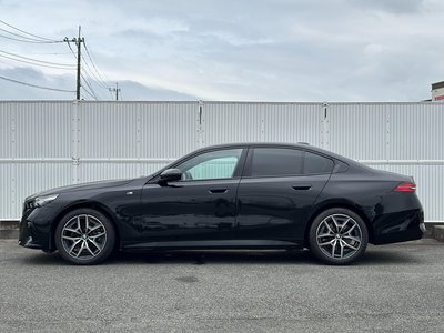 2023 BMW 5 SERIES 照片 7