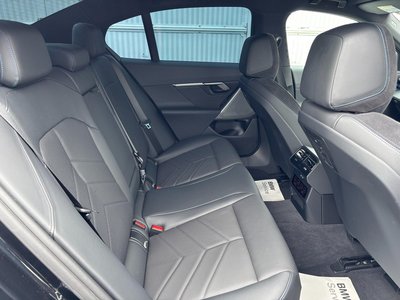 صورة مصغرة 46 لـ 2023 BMW 5 SERIES